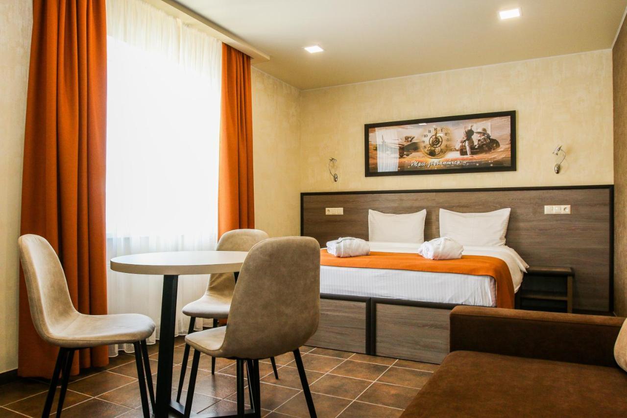Hotel Lubenska Sloboda Olshanka 外观 照片