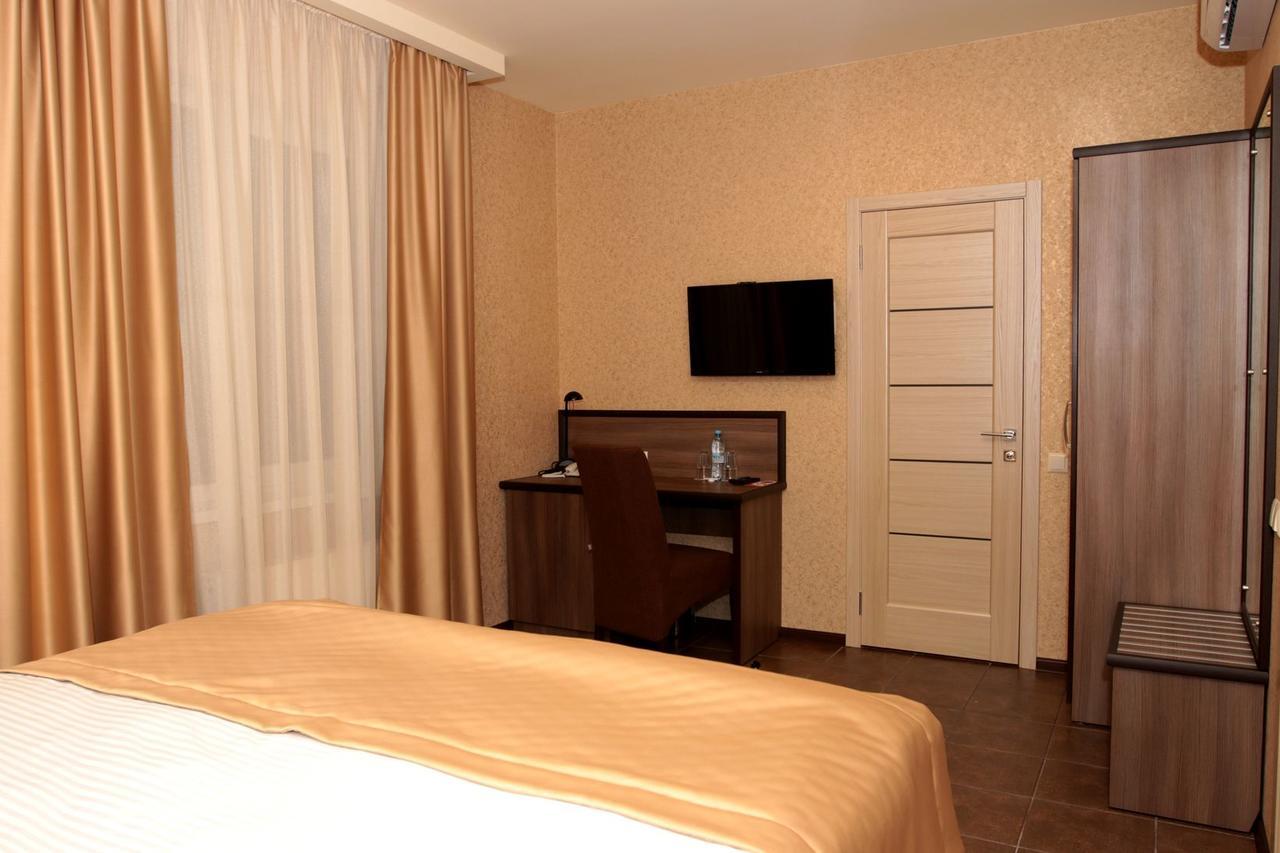 Hotel Lubenska Sloboda Olshanka 外观 照片
